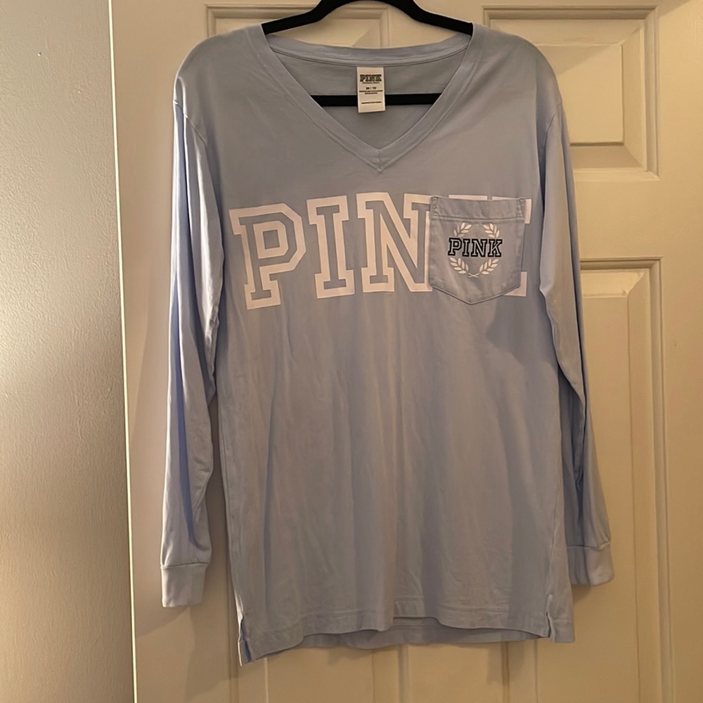 VICTORIA’S SECRET PINK LONG SLEEVED T SHIRT NWOT